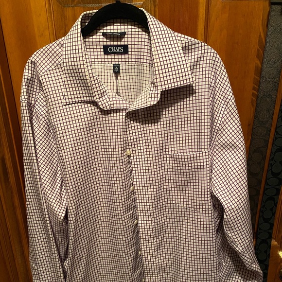Chaos button up - Picture 3 of 3